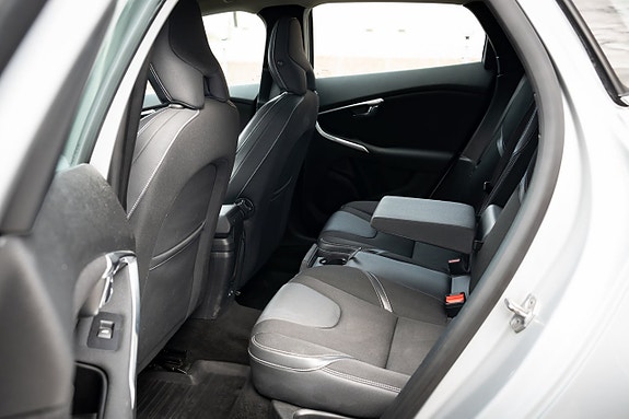 Volvo V40 18 of 19