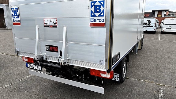 Volkswagen Crafter 11 of 11