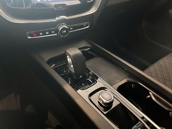 Volvo XC60 19 of 20