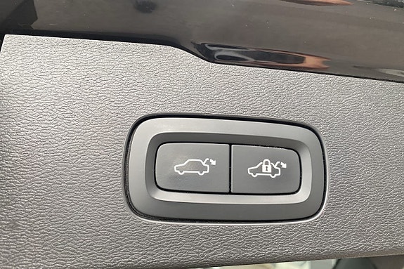 Volvo V60 16 of 28