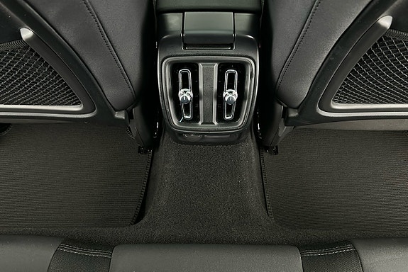 Polestar 2 25 of 30