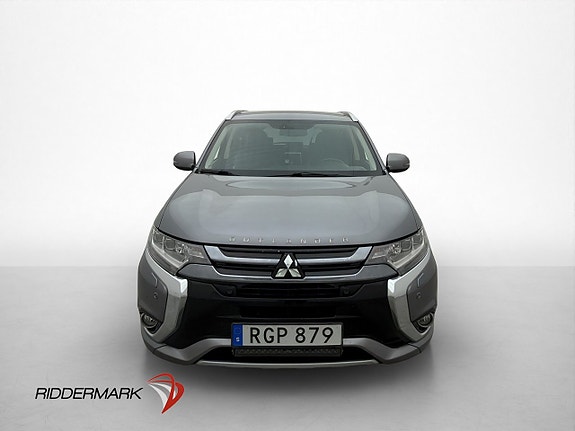 Mitsubishi Outlander 2 of 5