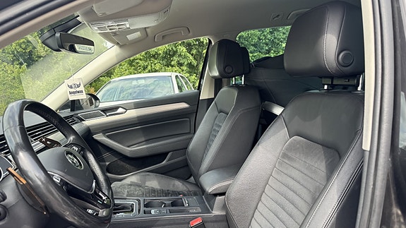Volkswagen Passat 7 of 7