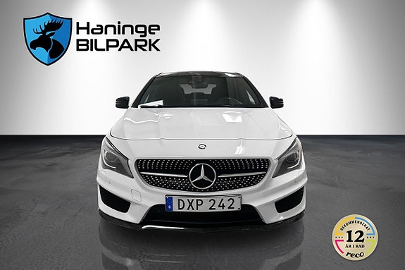 Mercedes-Benz CLA200 3 of 5