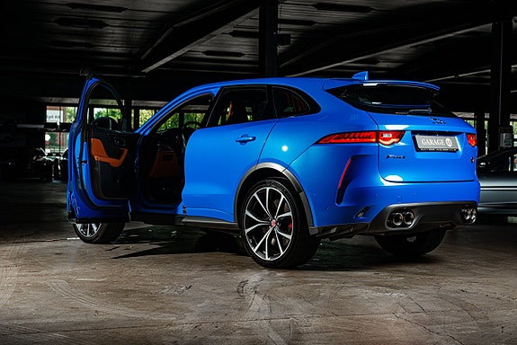 Jaguar F-PACE 9 of 30
