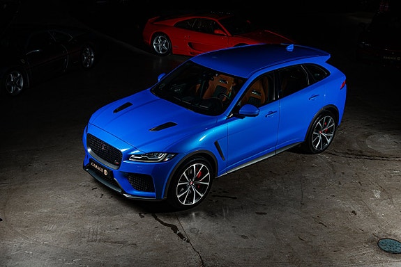 Jaguar F-PACE 3 of 30