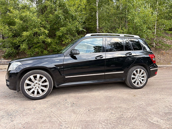 Mercedes-Benz GLK220 5 of 5