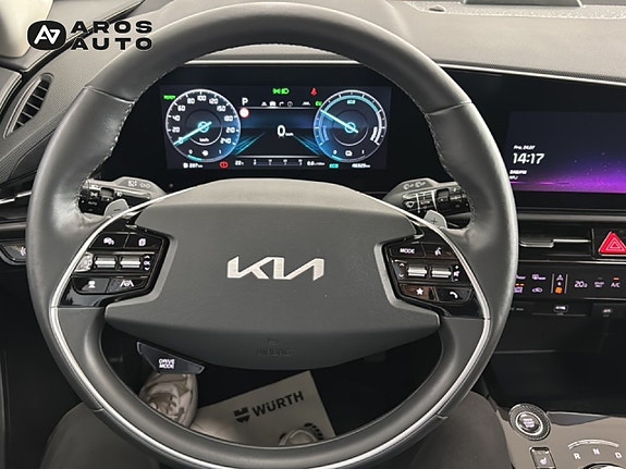 Kia Niro 10 of 15