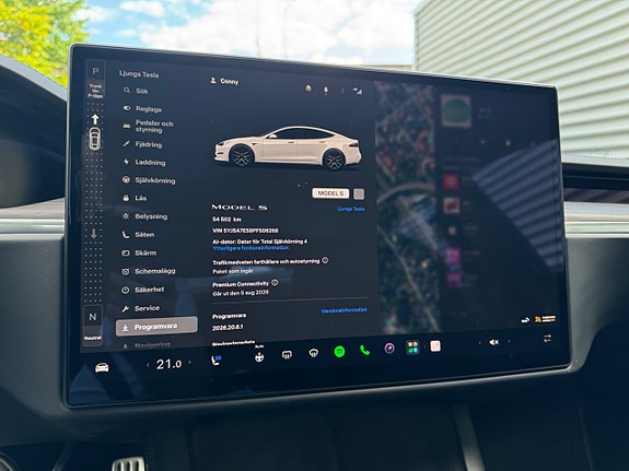 Tesla Model S 20 of 23
