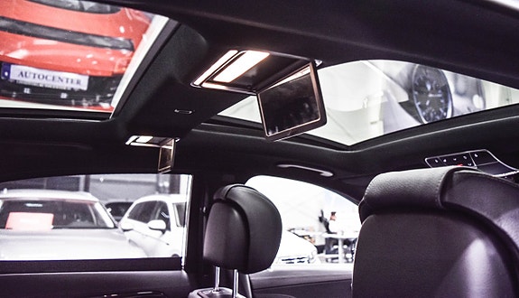 Mercedes-Benz S500 e 29 of 30