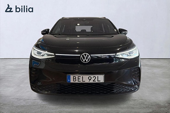 Volkswagen ID.4 GTX 3 of 5