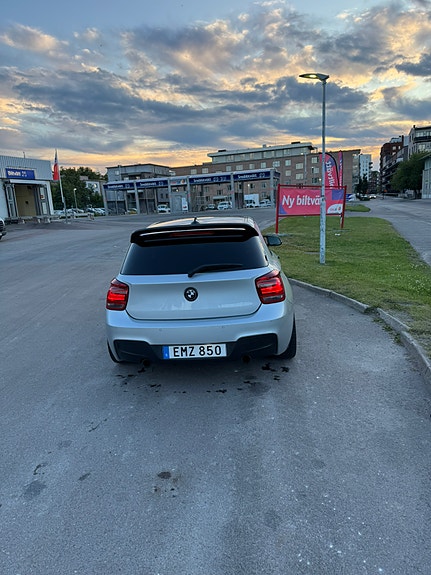 BMW M135i 3 of 5