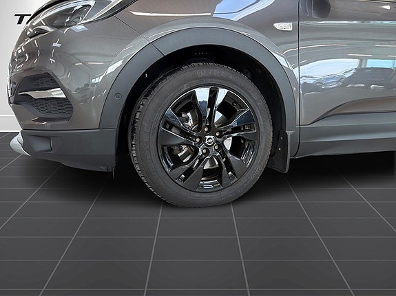 Opel Grandland X 9 of 27