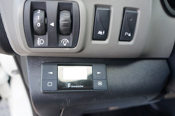 Renault Trafic 8 of 10
