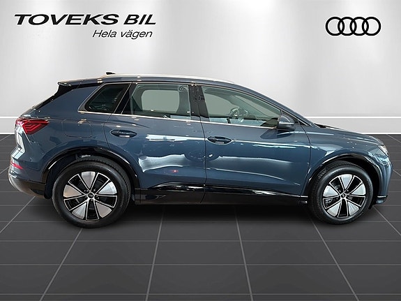 Audi Q4 e-tron 2 of 5