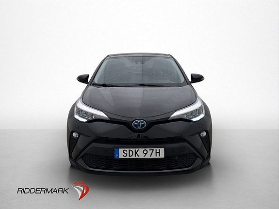 Toyota C-HR 2 of 5