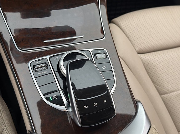 Mercedes-Benz C250 d 28 of 30
