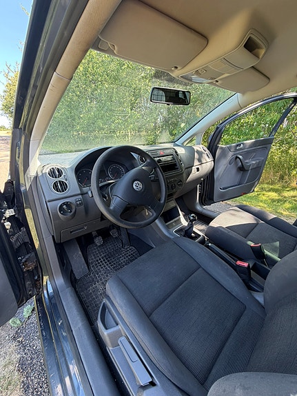 Volkswagen Golf Plus 4 of 4