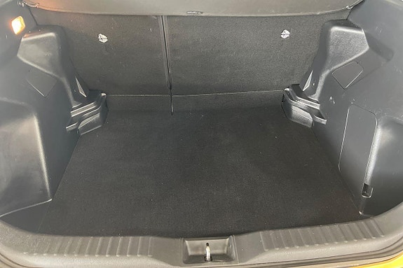 Toyota Yaris Cross 10 of 20
