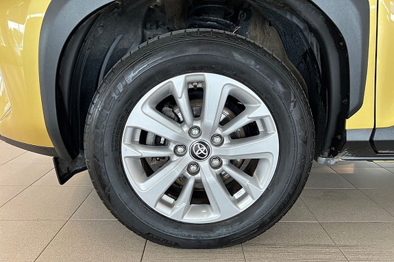 Toyota Yaris Cross 15 of 20