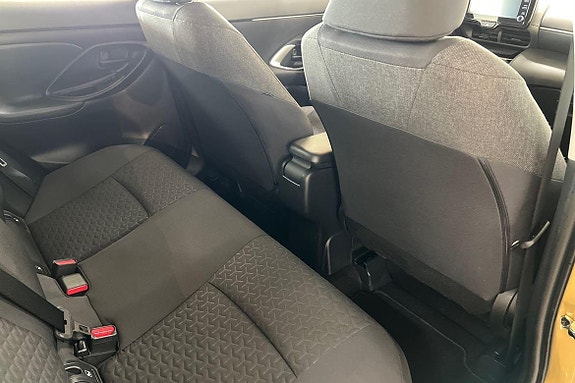 Toyota Yaris Cross 7 of 20