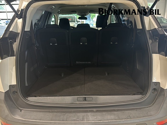Peugeot 5008 14 of 14