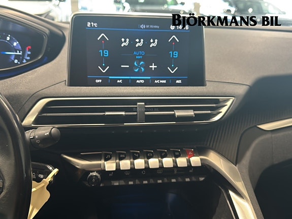Peugeot 5008 13 of 14