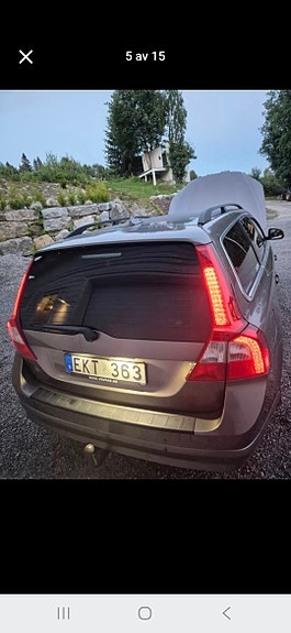 Volvo V70 4 of 5