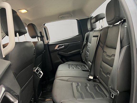 Isuzu D-max 30 of 30