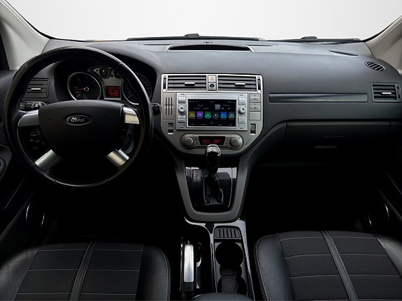 Ford Kuga 13 of 19