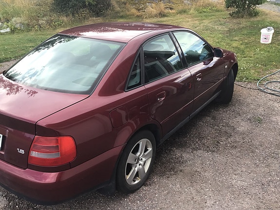Audi A4 5 of 7