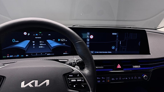 Kia EV6 11 of 21