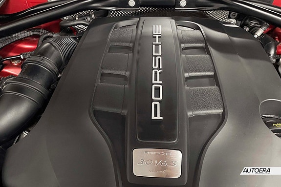 Porsche Macan S 24 of 28