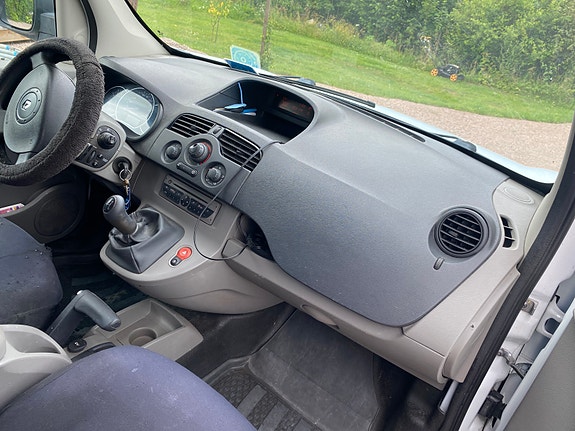 Renault Kangoo Express 3 of 4