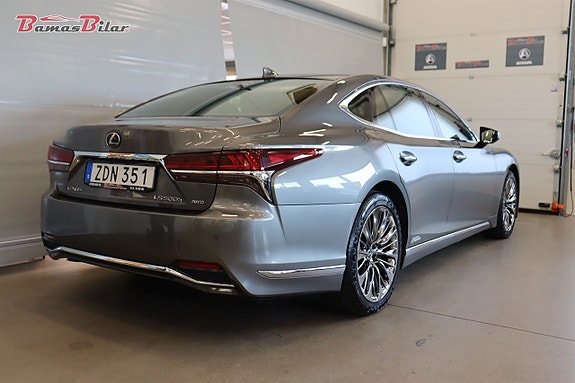 Lexus LS500h 5 of 25
