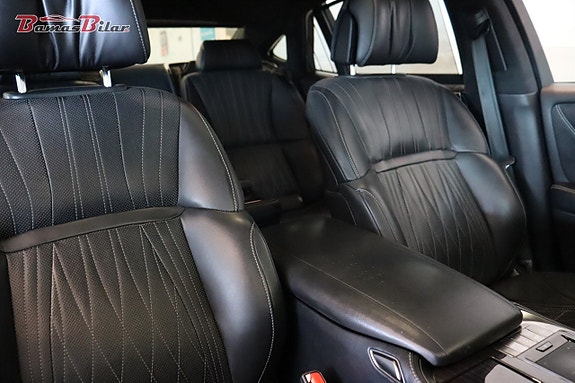 Lexus LS500h 13 of 25