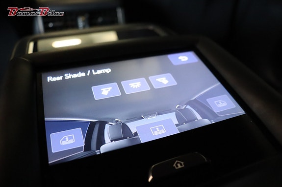 Lexus LS500h 20 of 25