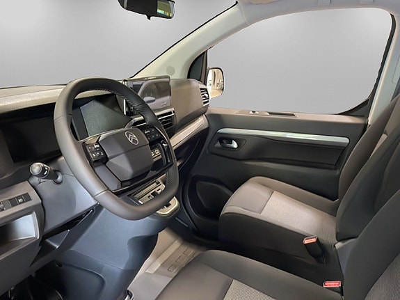 Citroen SpaceTourer 8 of 16