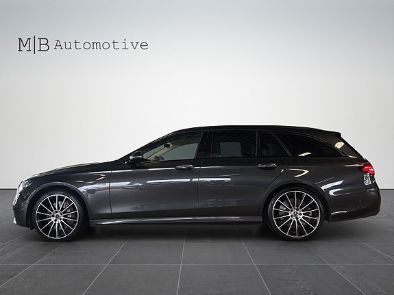 Mercedes-Benz E450 3 of 5