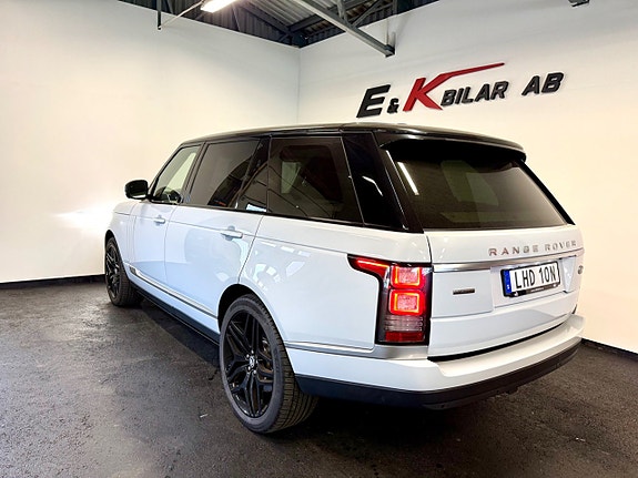 Land Rover Range Rover 3 of 5