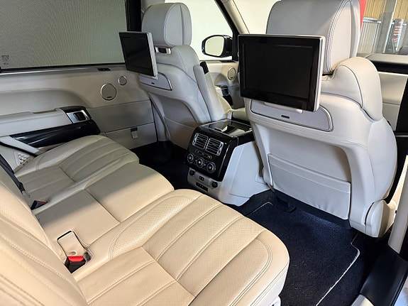 Land Rover Range Rover 14 of 30