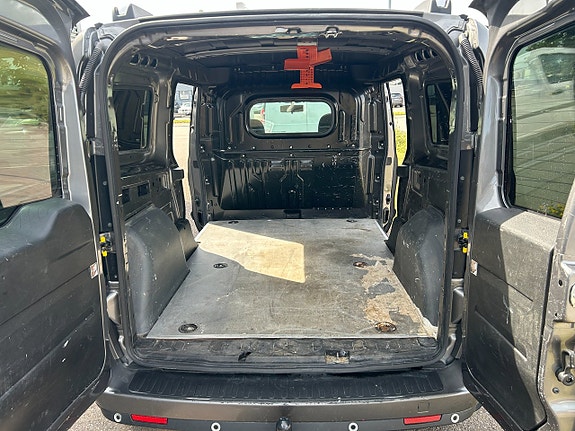 Fiat Doblo 9 of 11
