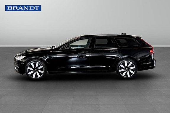 Volvo V90 3 of 5