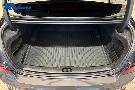 Volvo S60 13 of 23
