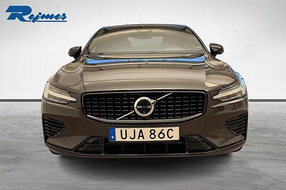 Volvo S60 4 of 23