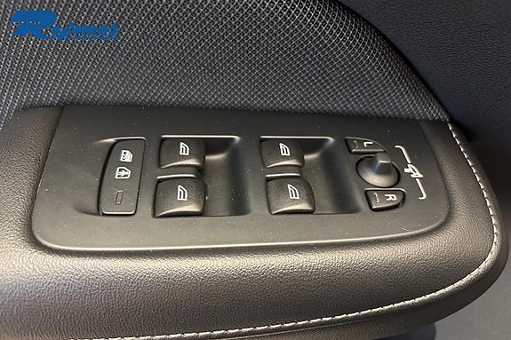 Volvo S60 17 of 23