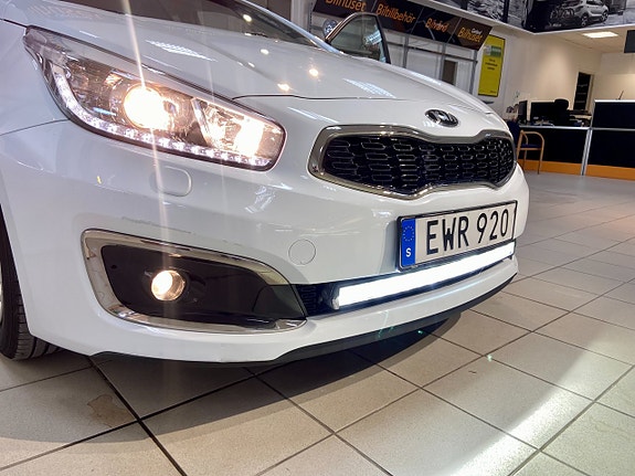 Kia Ceed 12 of 12