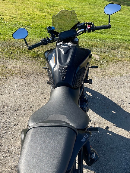 Yamaha MT-07 3 of 5