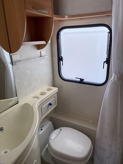 Adria Altea 542 DT Barnkammarvagn 7 of 7