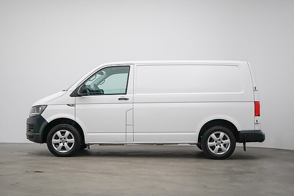 Volkswagen Transporter 3 of 5
